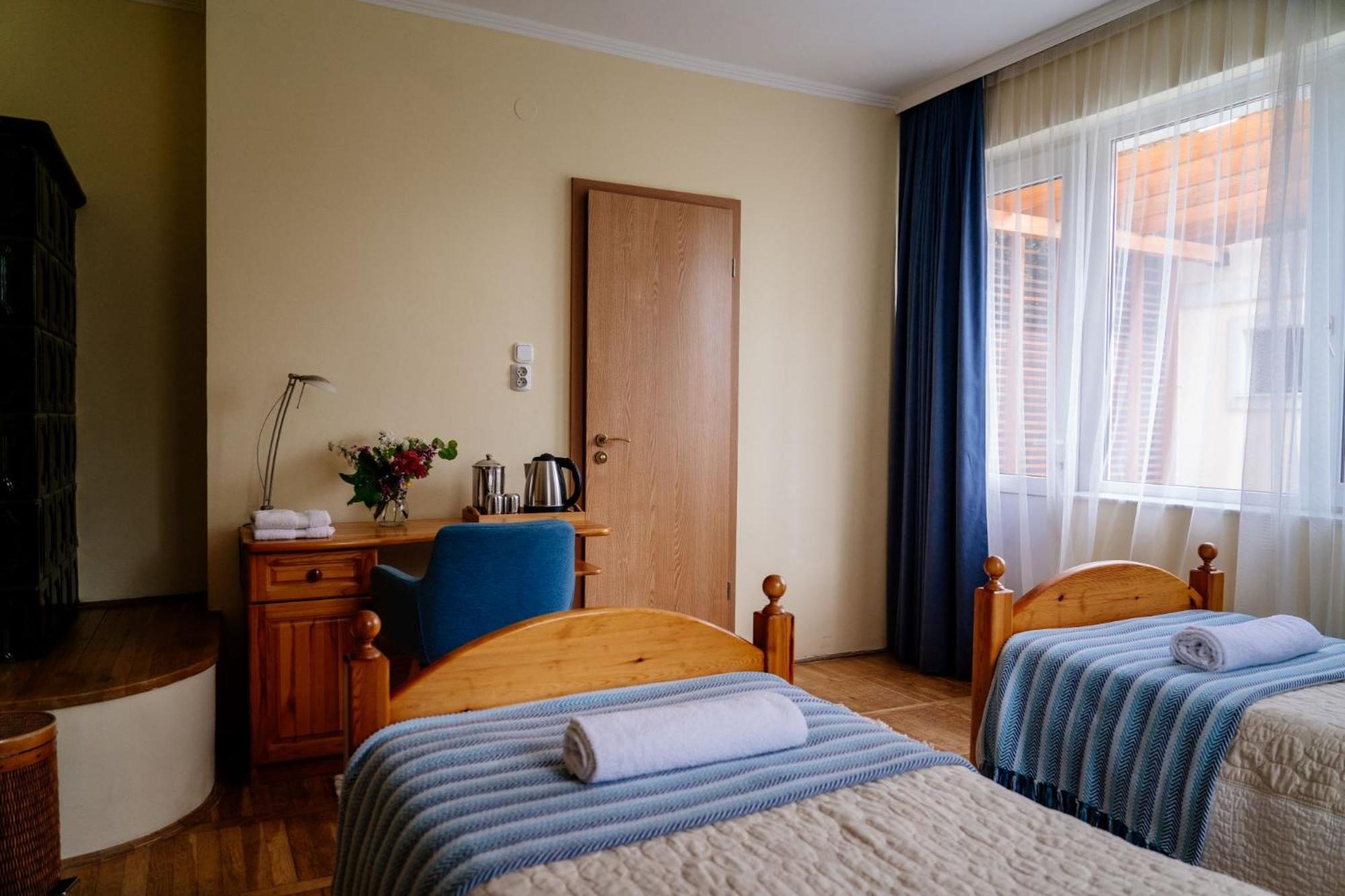 Gurudeva Bhavan Somogyvámos Exteriér fotografie