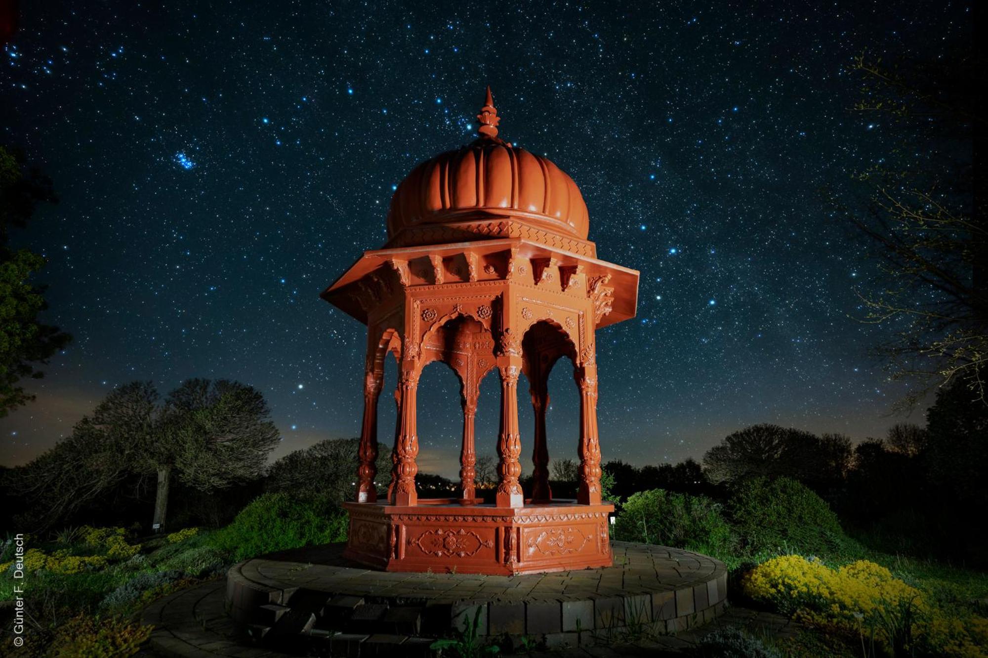 Gurudeva Bhavan Somogyvámos Exteriér fotografie
