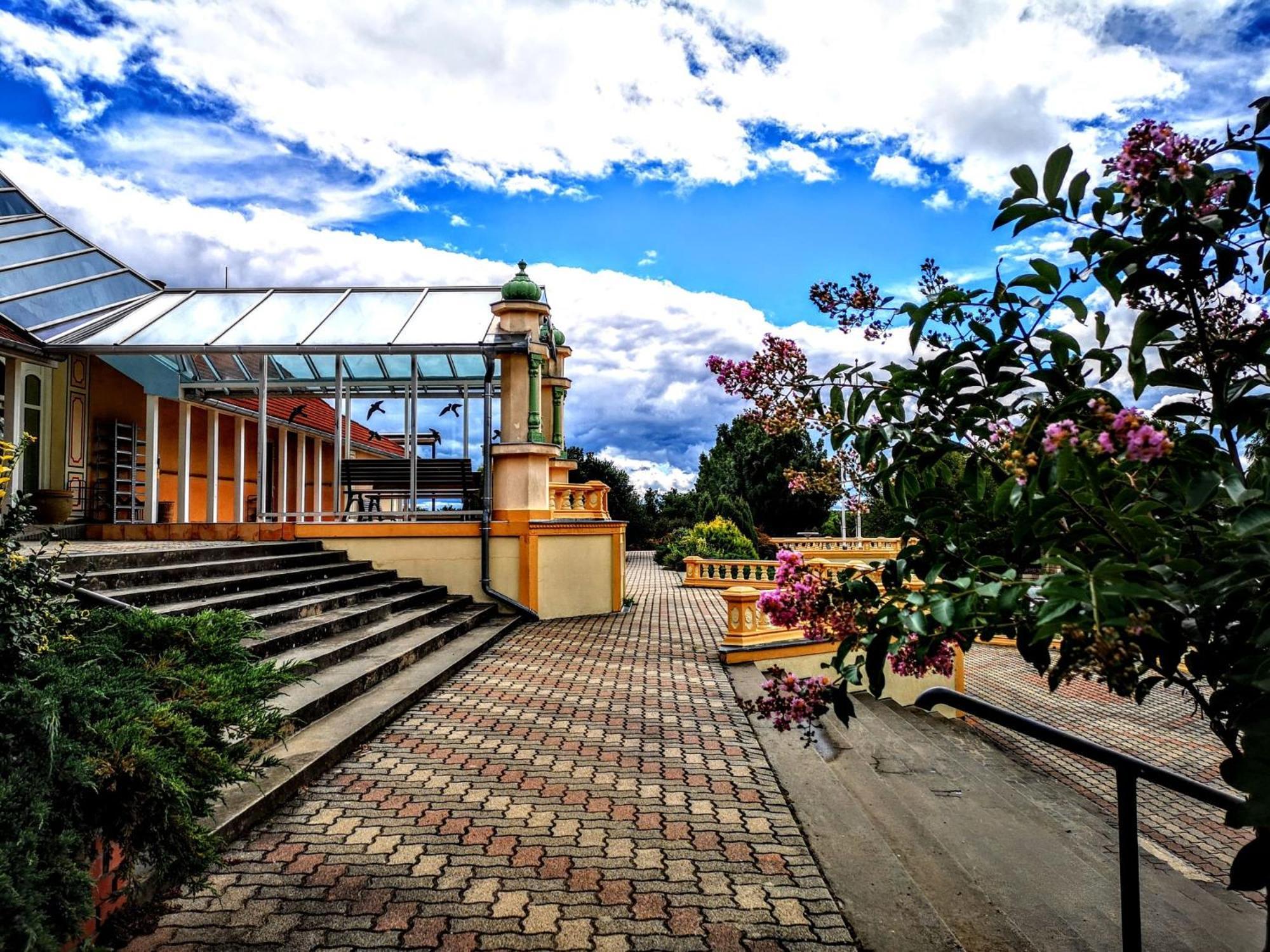 Gurudeva Bhavan Somogyvámos Exteriér fotografie