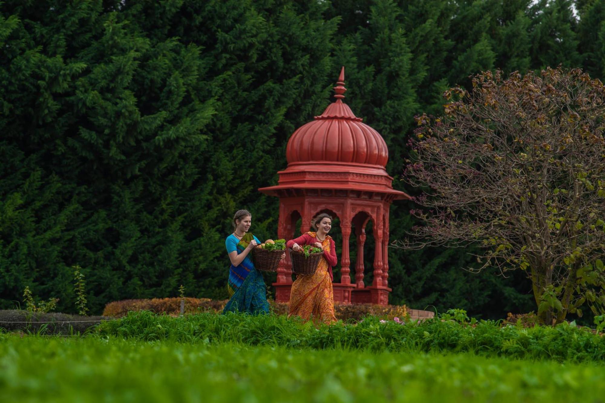 Gurudeva Bhavan Somogyvámos Exteriér fotografie